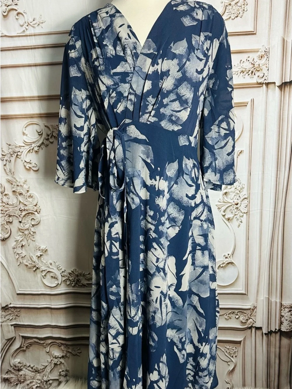 Navy & White Floral Wrap Midi Dress - Women - Picture 4 of 8